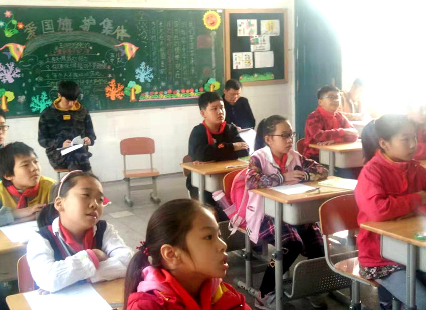 191028江南小学数学组校本研修图片2.jpg