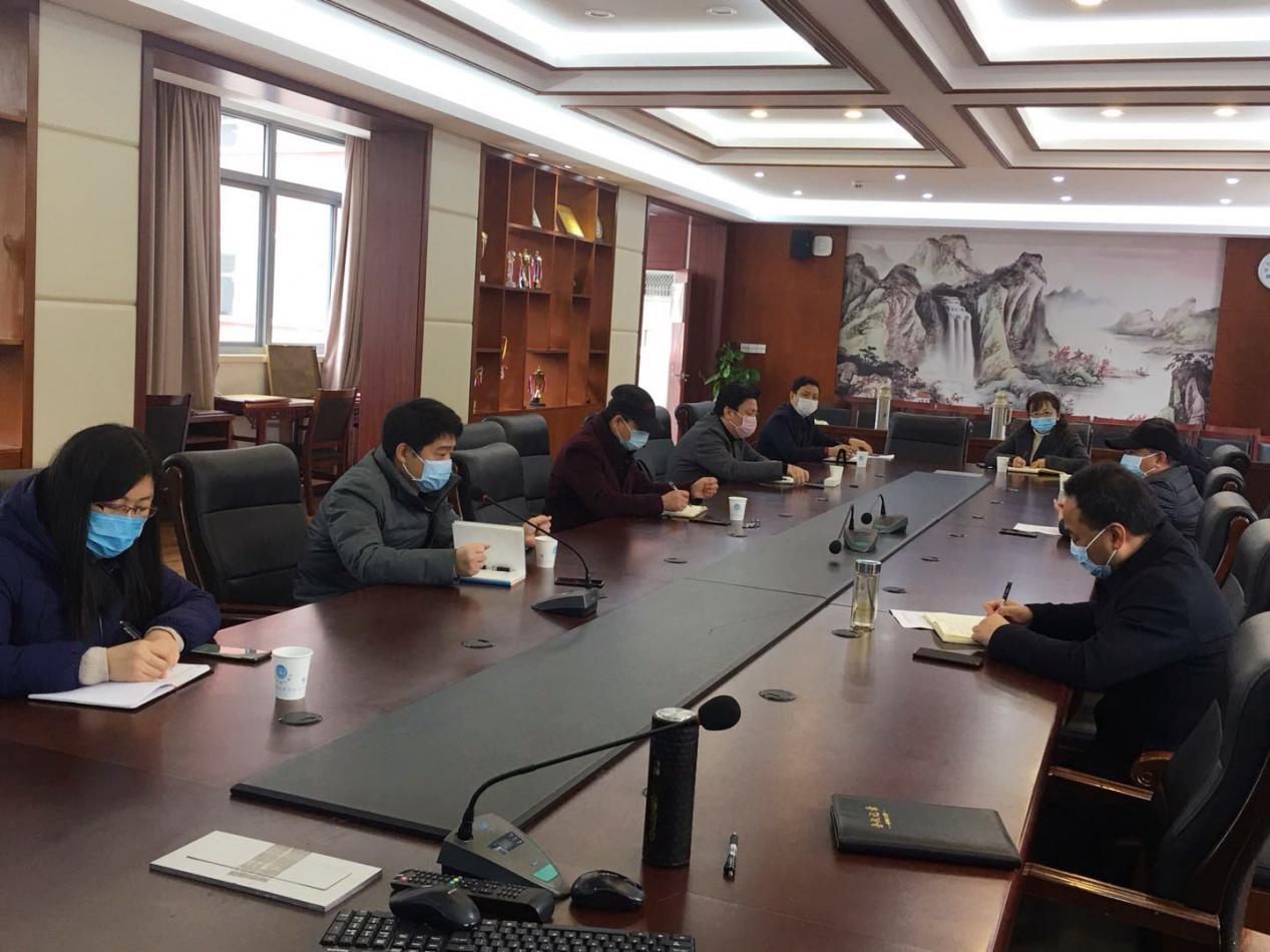 2月21日集团会议_html_27a184ee.jpg