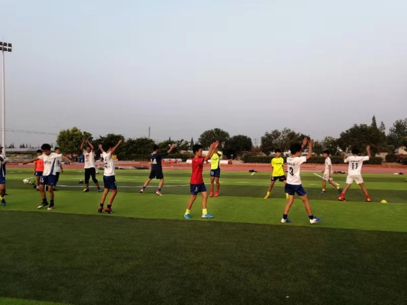 2019中桥中学足球夏令营开营啦_html_m62757d3.jpg
