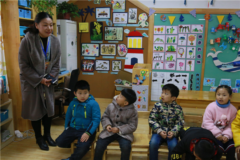 12.17幼儿园小学化倾向专项督查栖霞区第一实验幼儿园尧佳园_html_m322bb77e.jpg