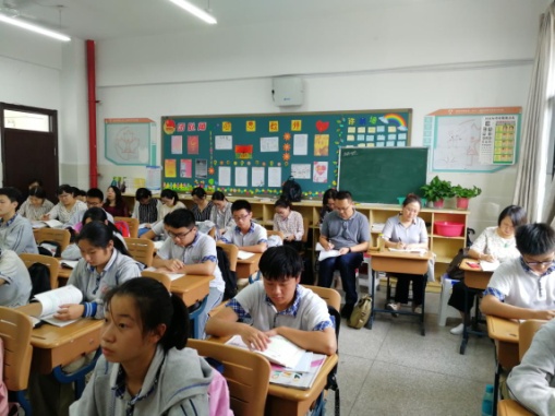 九月份英语教研组工作小结_html_m27f67ad3.jpg