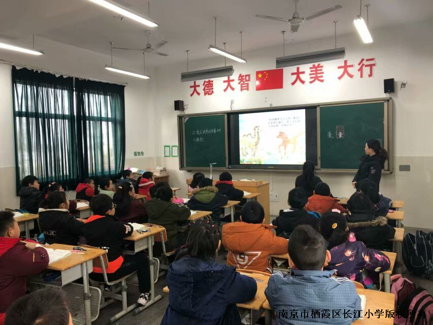 周宏燕.jpg
