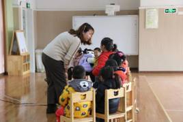 C:\Users\迈皋桥中心幼儿园\Desktop\骨干教师评选相关资料\骨干教师评选照片\上课\27日\6.1.JPG6.1