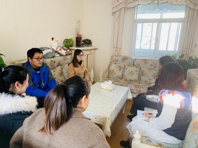 2019-12-06----我园党支部深入组织开展谈心谈话_html_m1dee57e6.jpg
