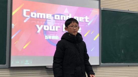 南湾营小学第五届英文歌曲大赛圆满落幕_html_64bbbad1.jpg