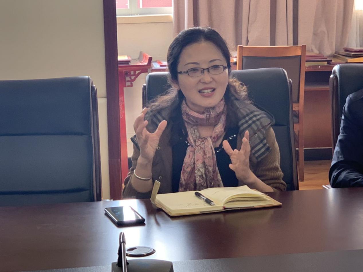 我校召开创客中心建设论证会_html_m6e3dd74a.jpg