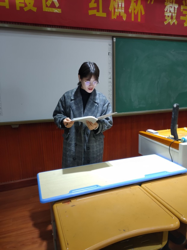 期中质量分析会新闻稿_html_m4f978a7c.jpg