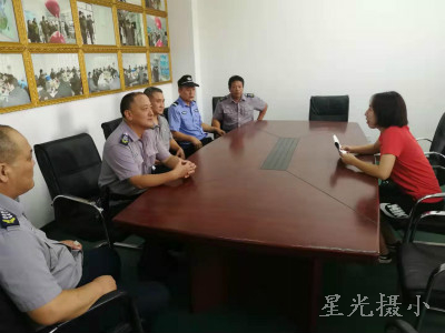 努力消除校园安全隐患。.jpg