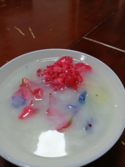 （生命迈幼·课程故事）《走进花的世界》 甘青青_html_m71254527.jpg