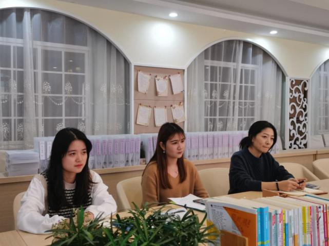 2019-12-06----我园党支部深入组织开展谈心谈话_html_3f9e4ca.jpg