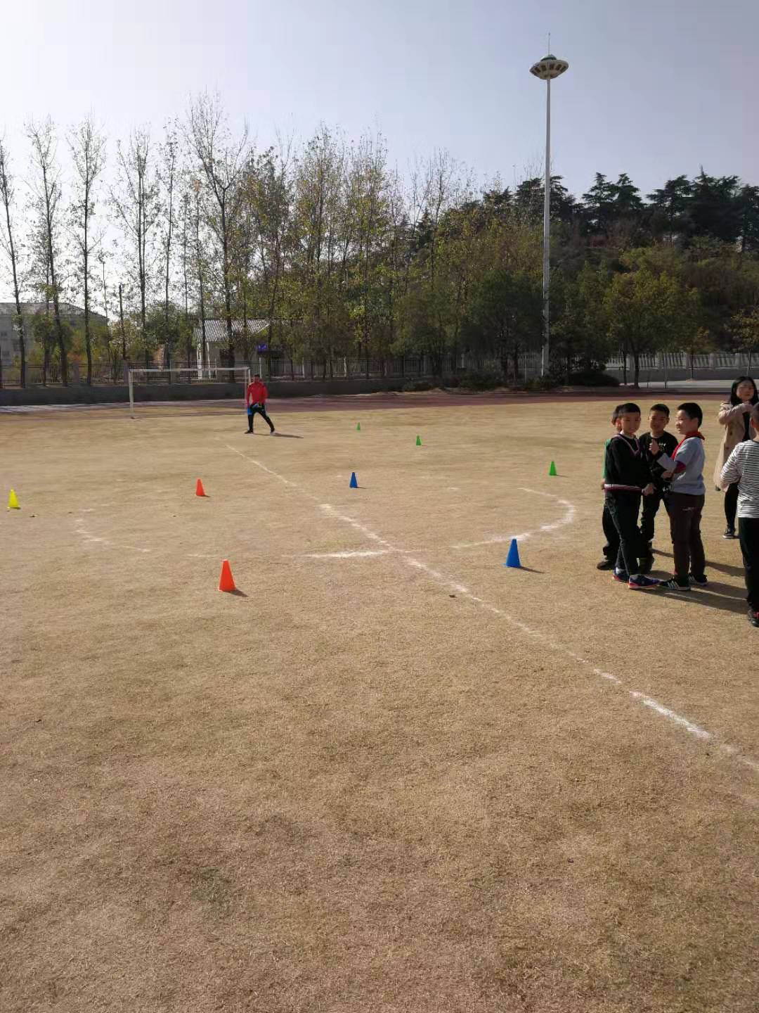 外聘弘德俱乐部教练资质_html_m5bc38903.jpg