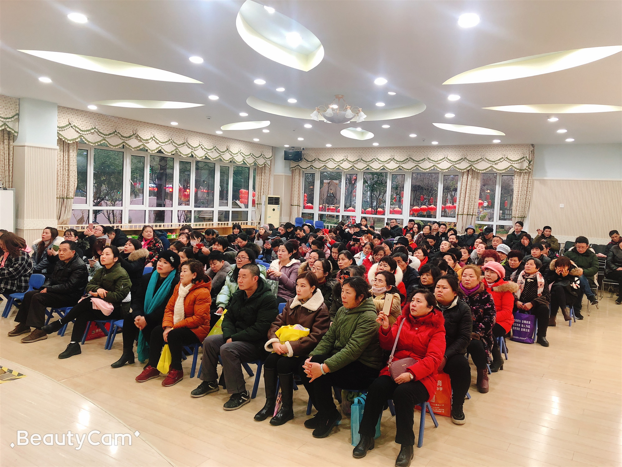 2020.1.10健康讲座报道_html_84720ba.jpg