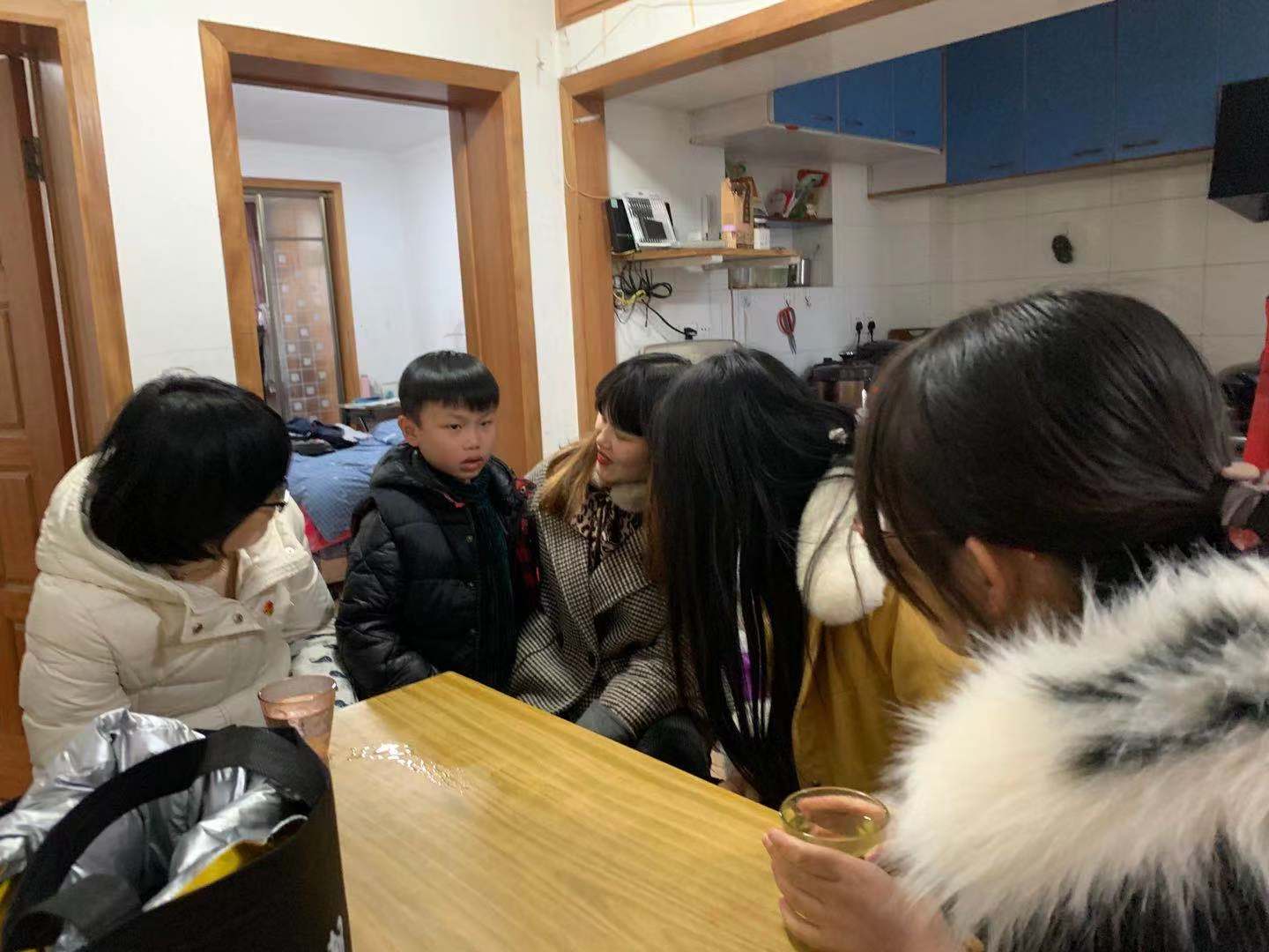 【大爱青秀】党员教师先锋行 爱心家访暖人心
