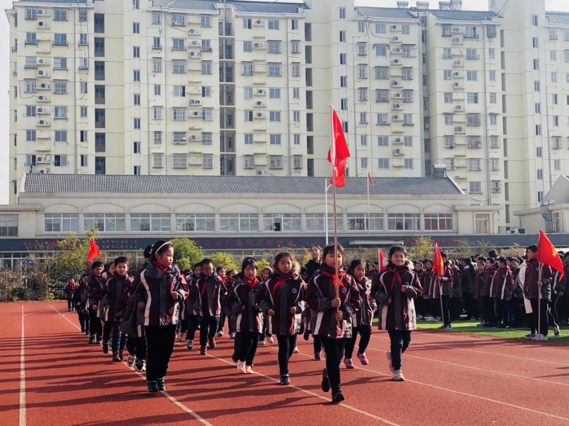 报道_html_22d7e523.jpg