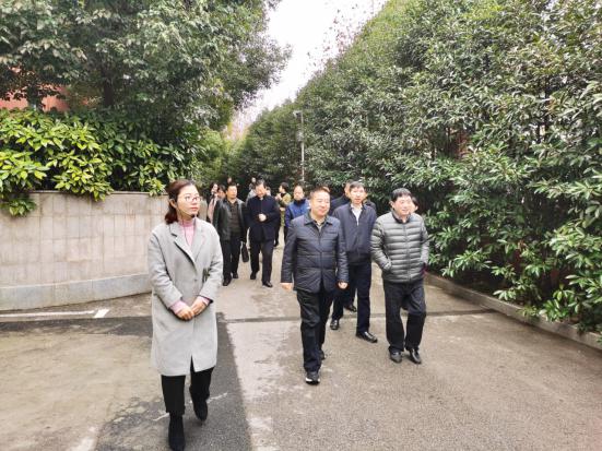 19.12.18区城管、区政协、兰州政协调研环保工作_html_430c8c4c.jpg