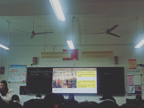 十二月份历史学科组活动小结  _html_m120c020e.jpg