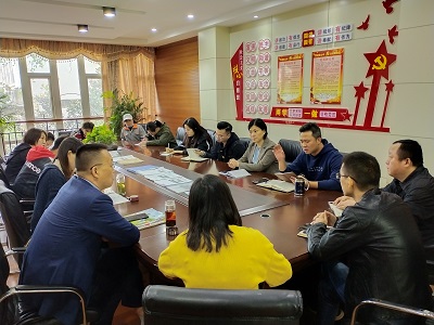 施校发言.jpg