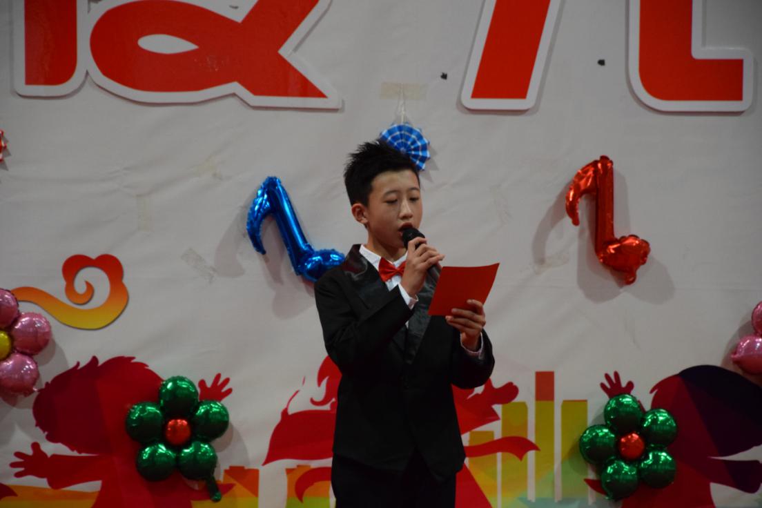 “传承经典文化  礼赞中华美德”_html_m1ae05a54.jpg