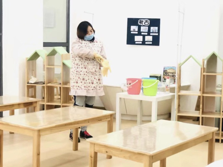 迈幼集团首届保育员综合技能比赛报道_html_744e4e32.jpg