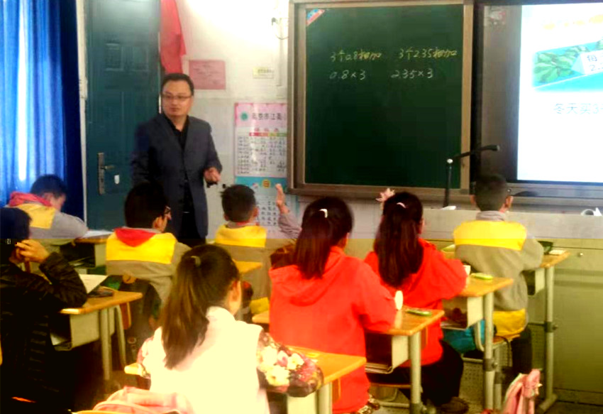 191028江南小学数学组校本研修图片1.jpg 191028江南小学数学组校本研修图片1.jpg