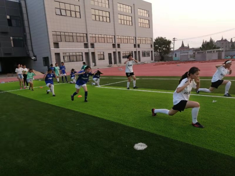 2019中桥中学足球夏令营开营啦_html_m22729943.jpg