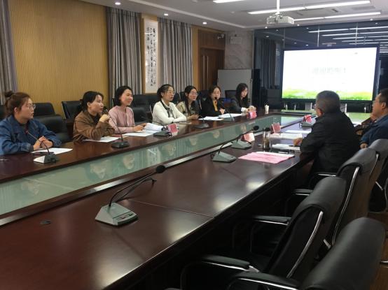 区教育科学规划课题开题论证会_html_5c6e1a48.jpg