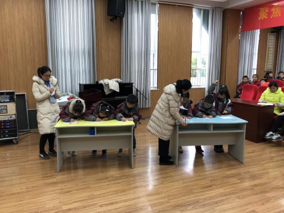 1218达人PK赛董智写_html_12e1b188.jpg