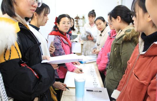 （生命迈幼·校园新闻）牵手共进 共同成长(1)(1)_html_m1dfd741b.jpg
