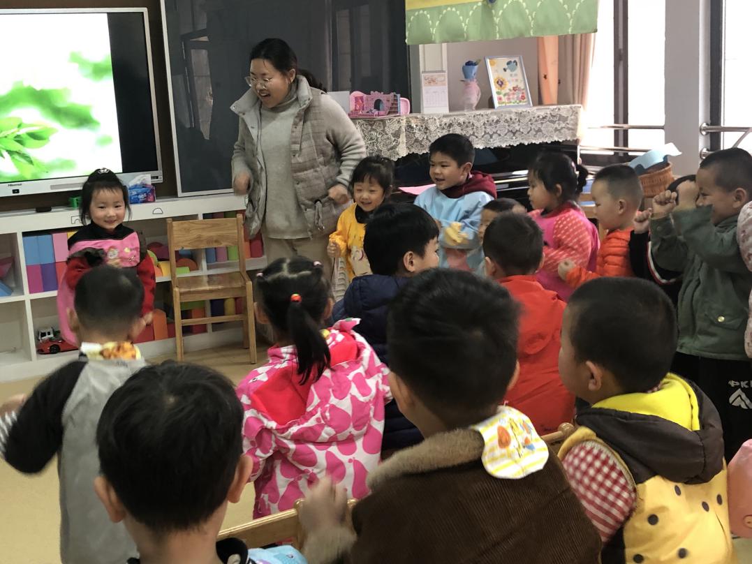 20190321春分时节，拥抱春天----燕子矶幼儿园新城园区春分系列活动_html_40b7587f.jpg