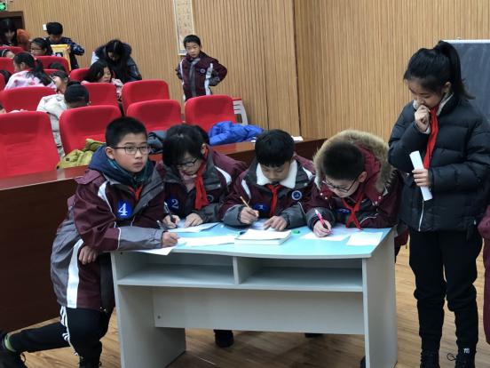 1218达人PK赛董智写_html_m1eeafee0.jpg