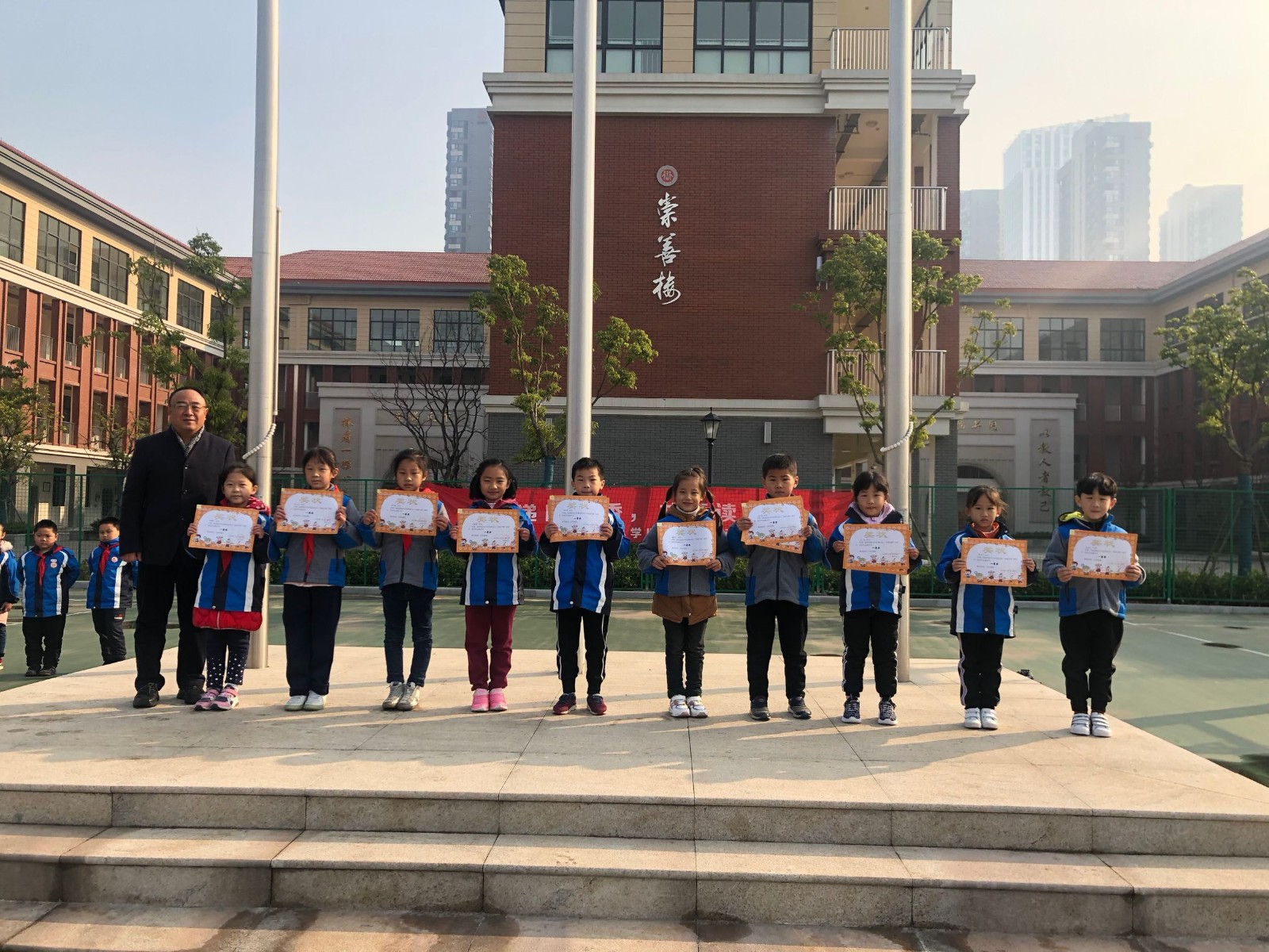 【知行晓庄】“陶娃乐阅读”读书节系列活动之三——创意书签制作比赛
