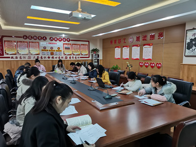 参会人员_副本.jpg