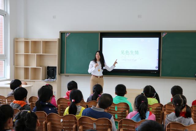 知之学堂第五讲 ——家长进课堂：见色生情