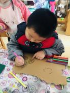 【生命迈幼 课程故事】我是小小兵（二）之我们想阅兵_html_m172c41e7.jpg