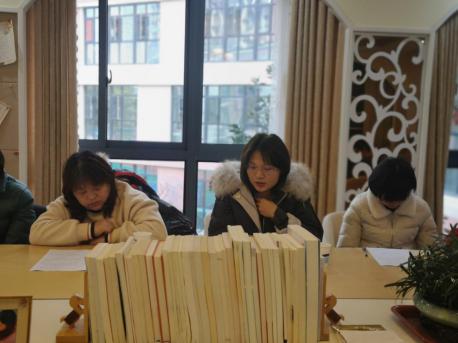 （生命迈幼·校园新闻）合力共育 绽放精彩_html_m41ad8032.jpg