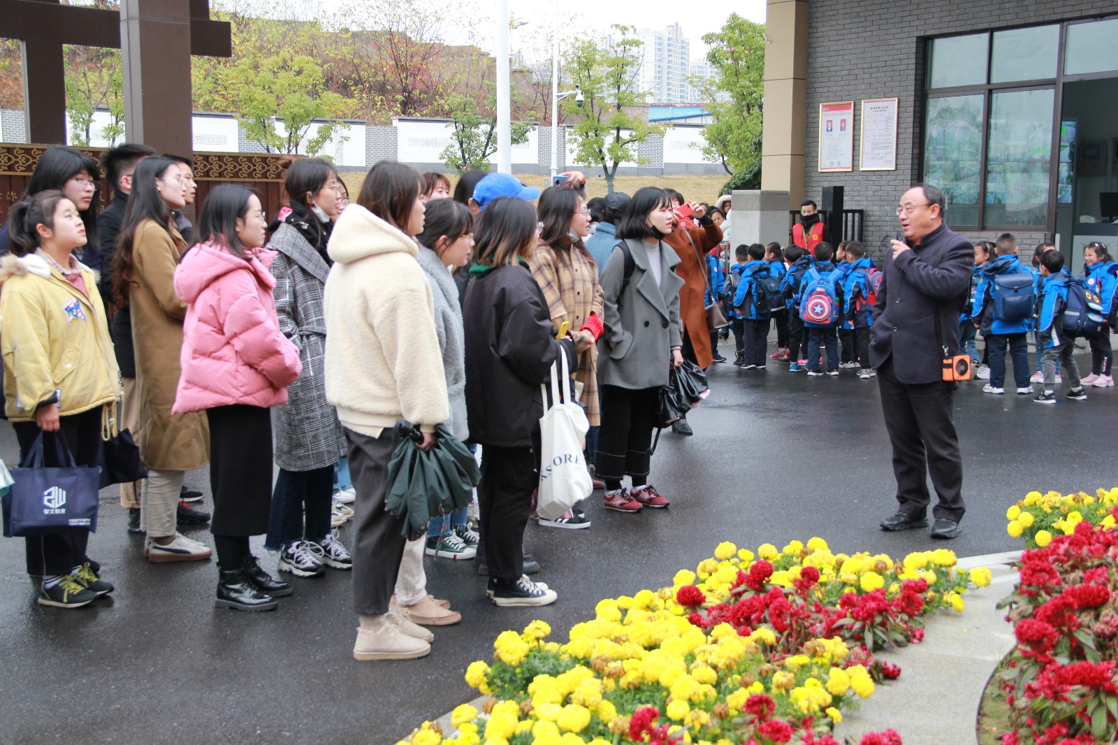 【知行晓庄】晓庄学院2020届毕业生栖霞校园行走进晓庄小学
