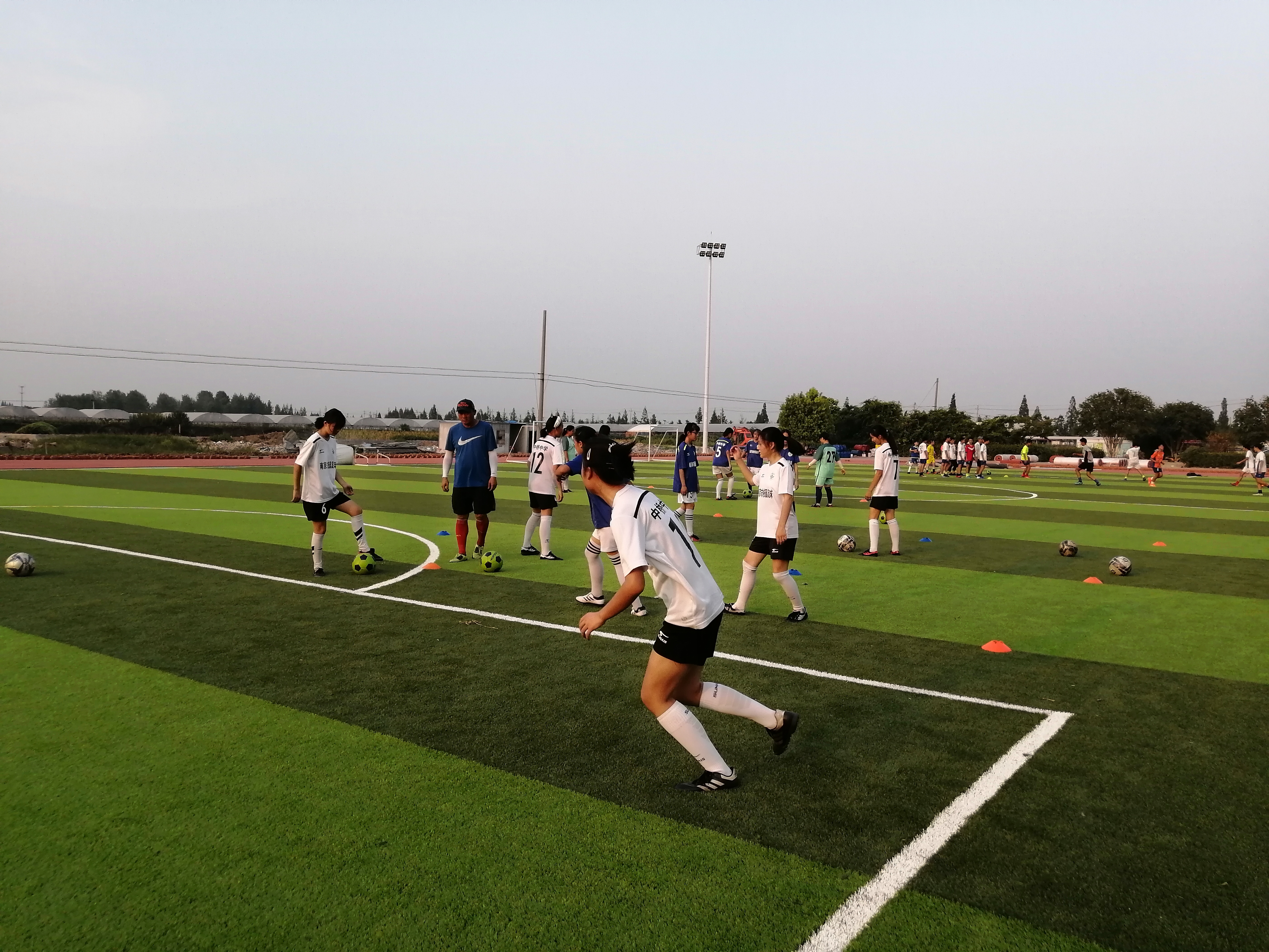 2019中桥中学足球夏令营开营啦_html_1453e093.jpg