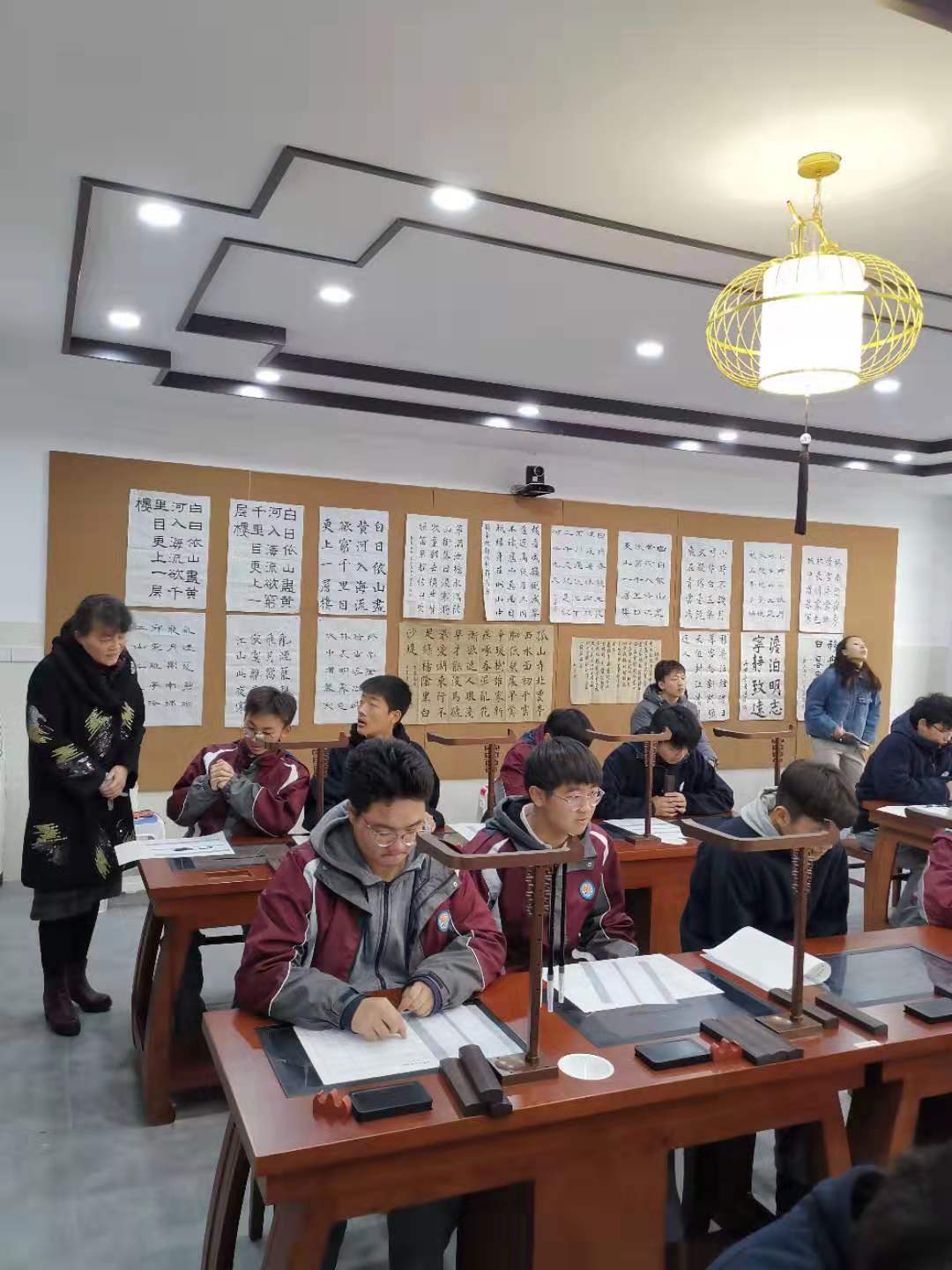 听黄雅琼课 评委2.jpg