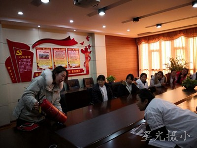 全体员工对消防安全常识有了更深刻的了解，对抗火灾的应变能力也有了相应的提高。1.jpg