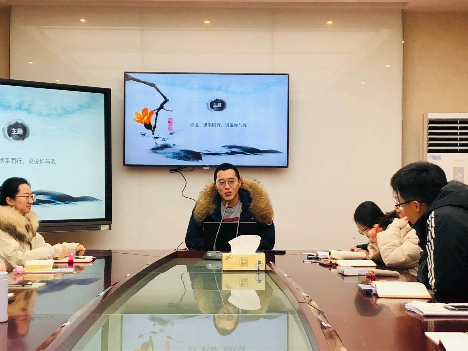 严杨博群.jpg