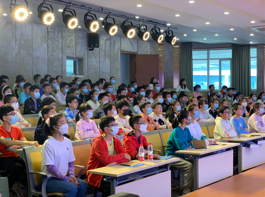 2023.5.14一中思益&middot;润质教学 一见中情，不思归，成为益家人——南京一中思益学校开展小升初衔接活动_html_17ea8f6a.png
