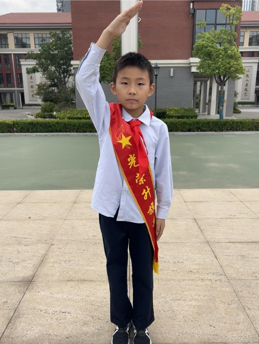 第五周新闻稿_html_m565d6373.jpg
