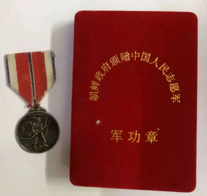 红领巾学先锋第六期_html_m46d545f5.png