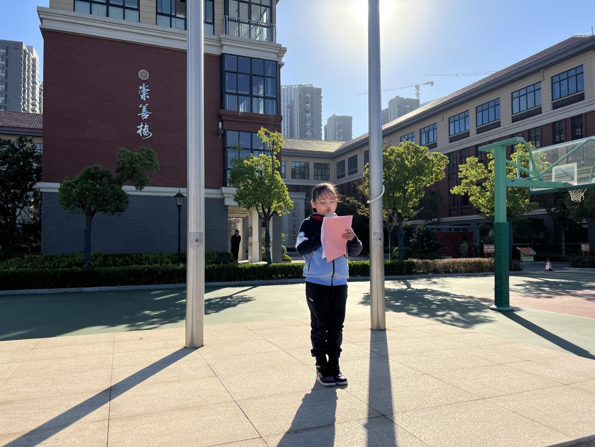 第七周 文明礼仪_html_4c2df0bc.jpg