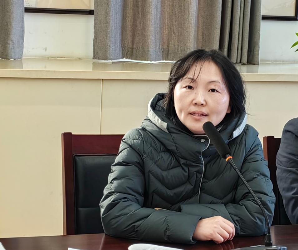 20250116凝聚力量   共促发展——教职工代表大会_html_1819e51.jpg