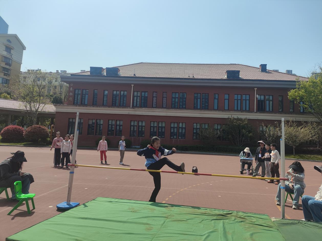 集团运动会2025.4.3(1)_html_m75d66442.jpg