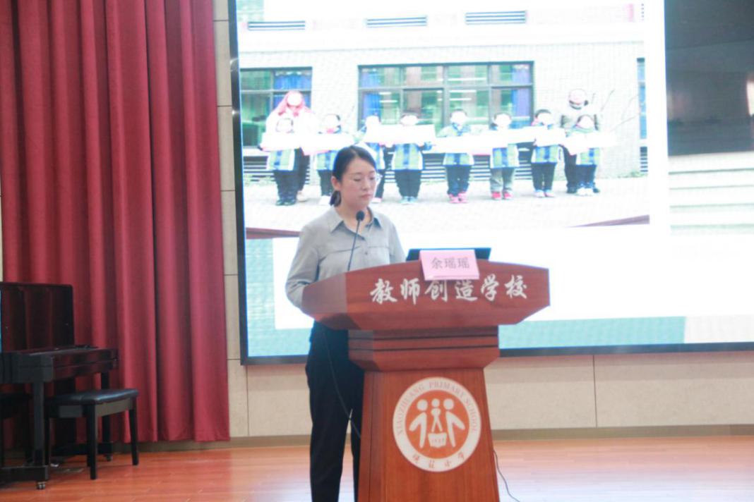 新生家长会新闻稿_html_4b002283.jpg