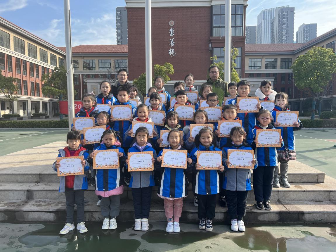 第15周新闻稿_html_m3138f895.jpg