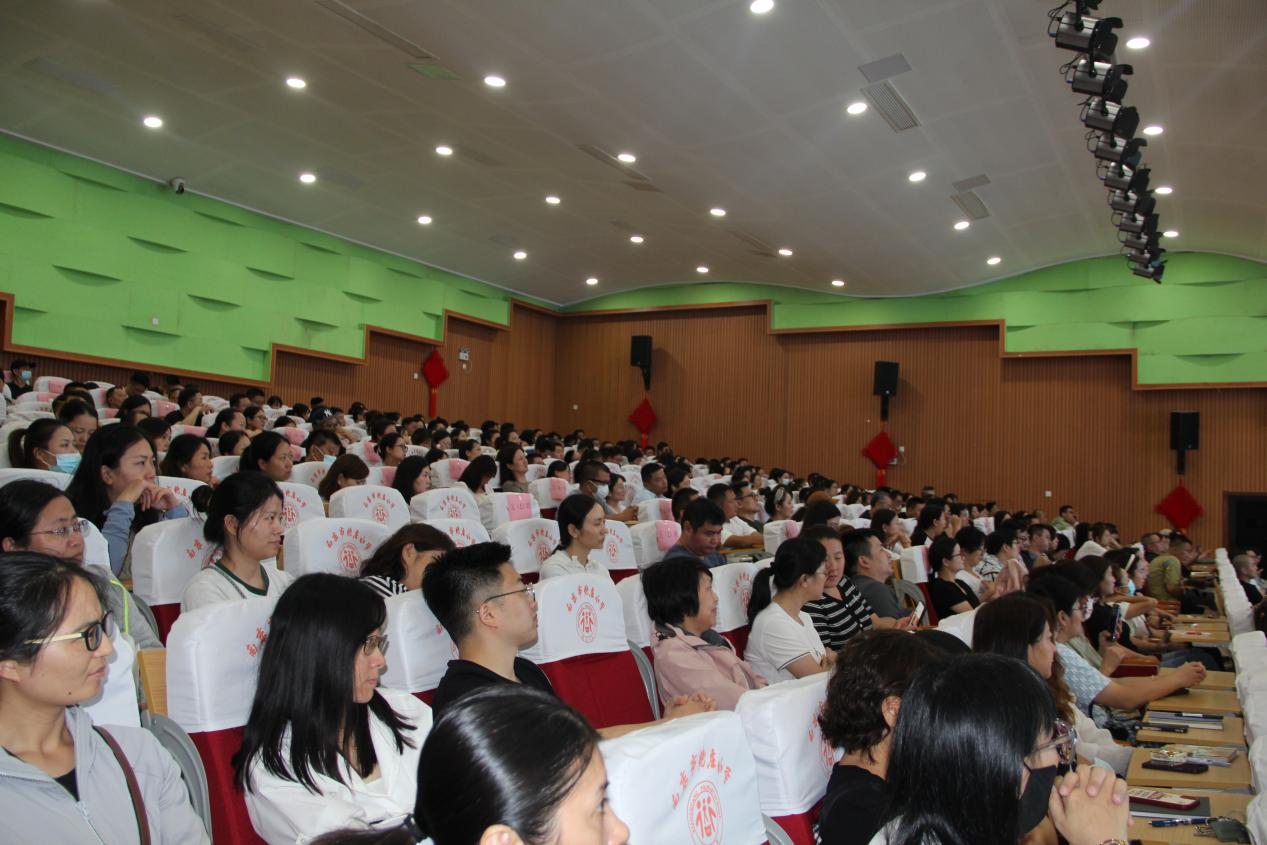 2023.9.20家校共携手 同心向未来(2)_html_m55e1cdd3.jpg