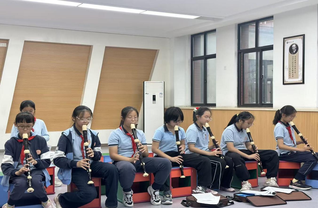 区小乐器比赛 喜报(1)_html_743d2029.jpg